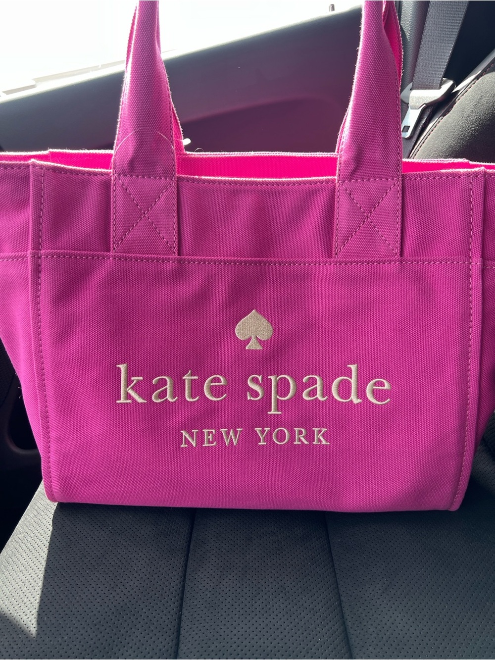 NWT Kate Spade Jett Canvas Tote Magenta